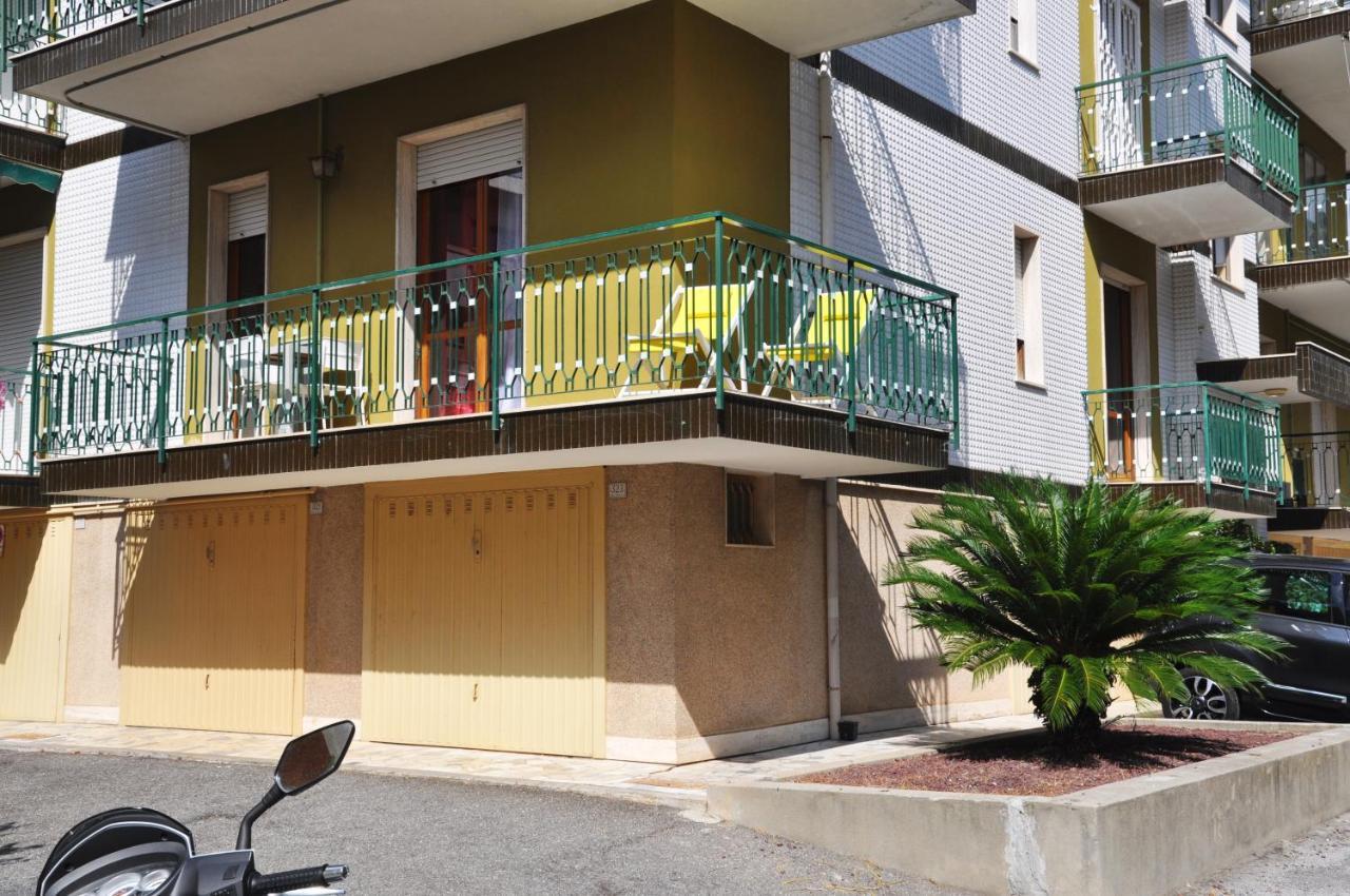 Appartement Viale Repubblica 329 1 à Pietra Ligure Extérieur photo
